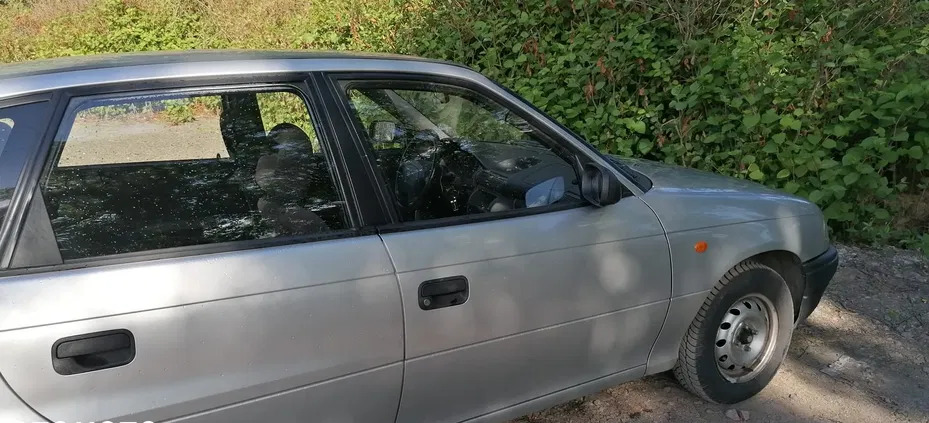 samochody osobowe Opel Astra cena 3500 przebieg: 115300, rok produkcji 1999 z Brześć Kujawski